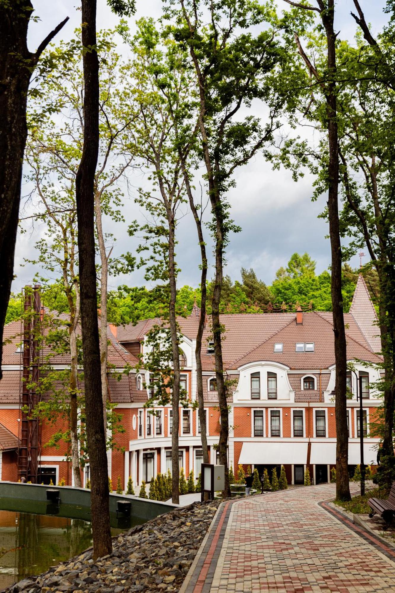 Park Hotel Bristol Užhorod Exteriér fotografie