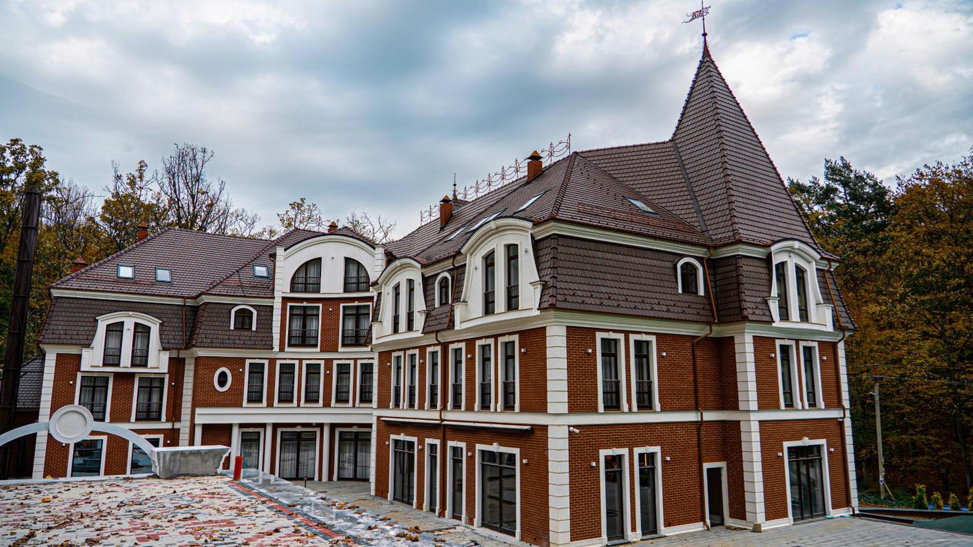 Park Hotel Bristol Užhorod Exteriér fotografie